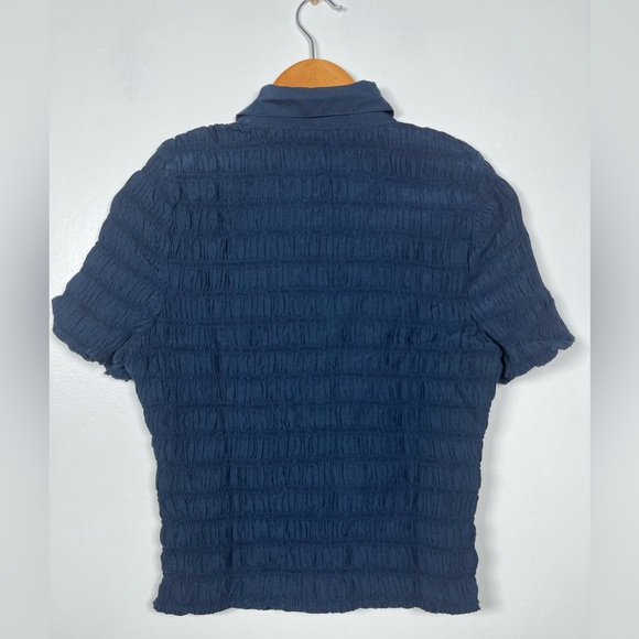 NWT J.CREW Sizes M, L Navy Smocked button-up shirt in cotton-blend voile - Picture 4 of 7